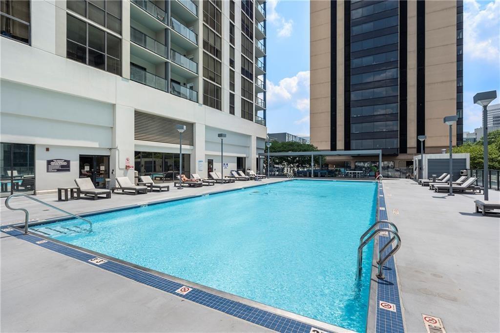 Photo - 1280 W Peachtree St NW Unit 1411