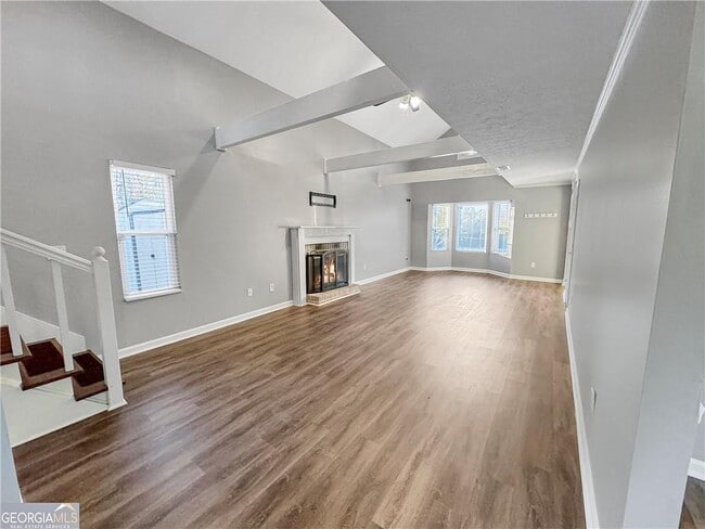 Photo - 5883 Brookside Dr SE