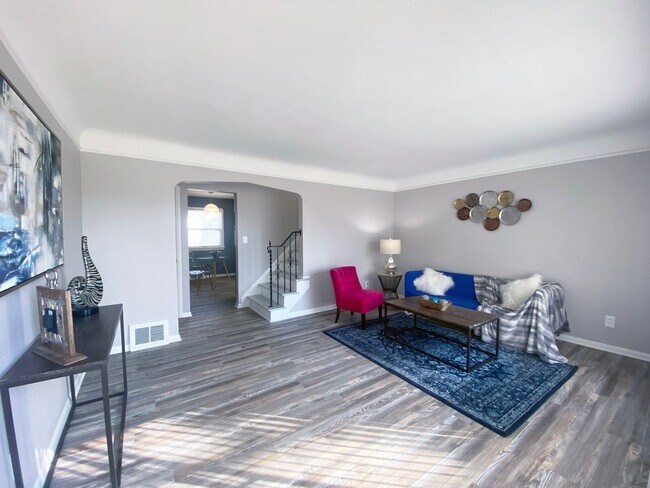 Photo - Completely Renovated 3 Bed - 1 Bath Bungalow for Rent in Garfield Heights!