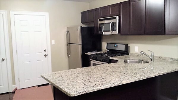 Photo - 90 Wood Ave Apartment Unit 1