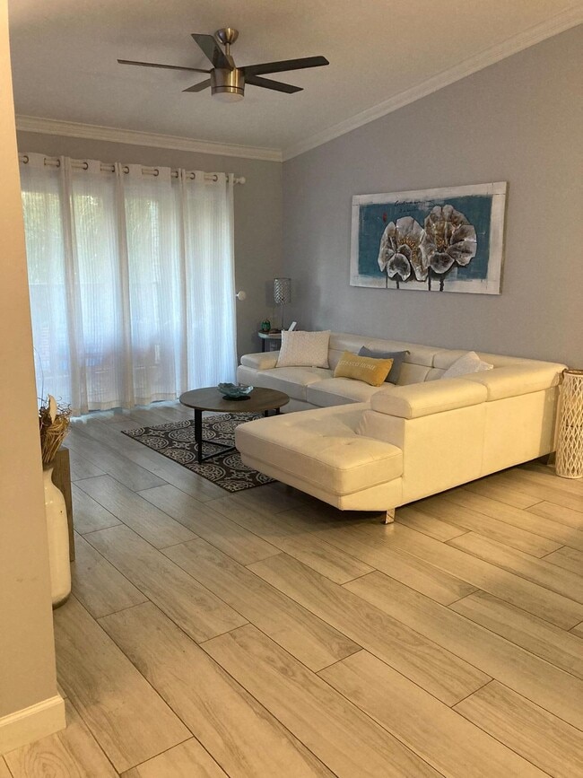 Photo - 4856 N State Rd 7 Unidad 1303