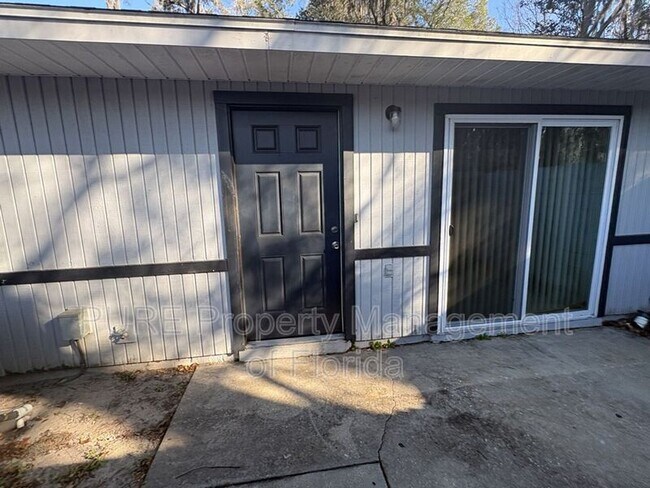 Photo - 2040 SE 40th Street Rd