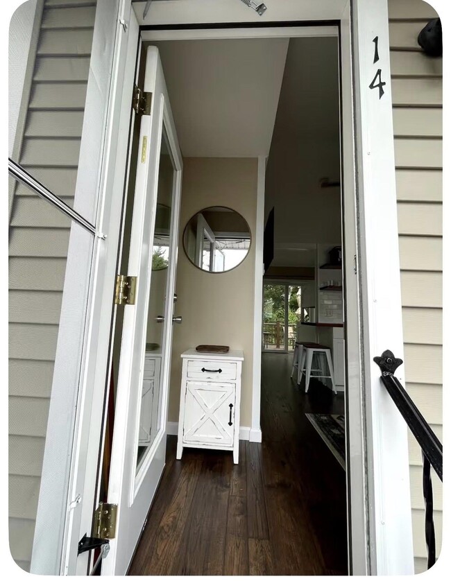 Photo - 277 Weirs Blvd Unidad 14
