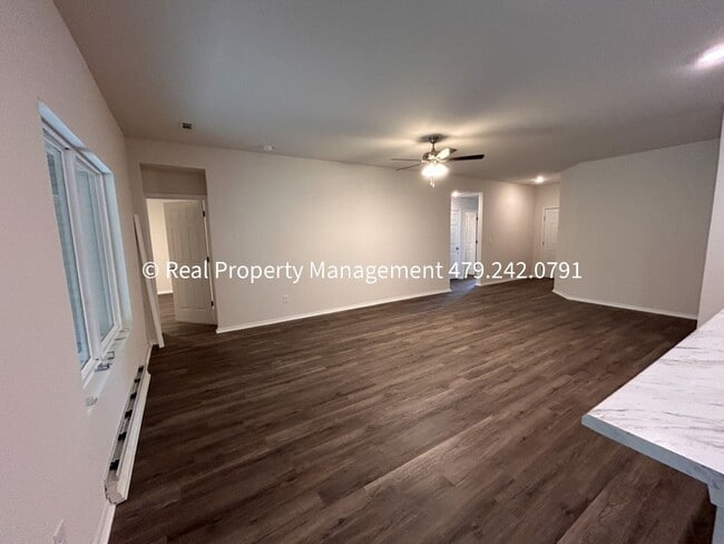 Photo - 10638 Cedar Wy