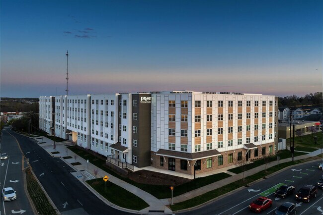 Prose McCullough Station apartments — community photo