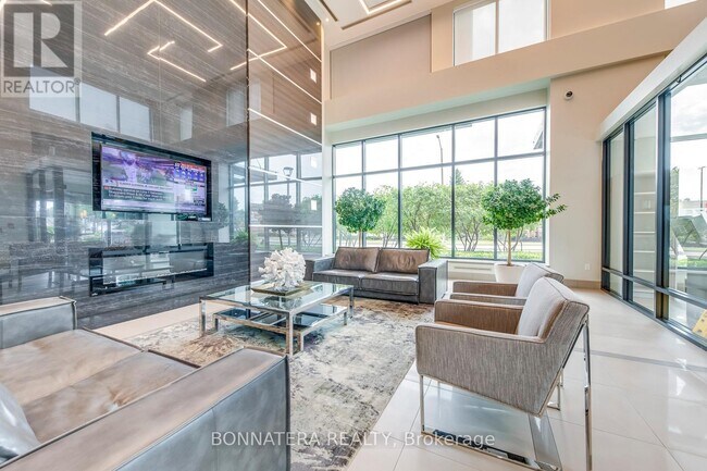 Photo - 3975 Grand Park Dr
