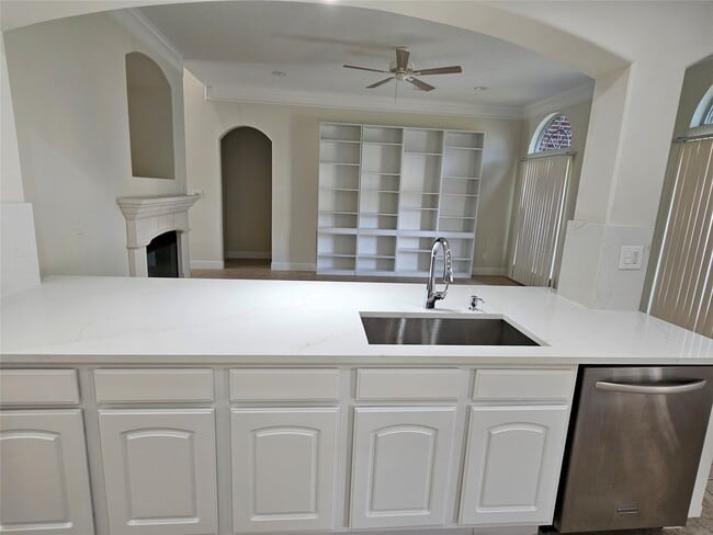 Building Photo - 12503 Rosewood Way Ln