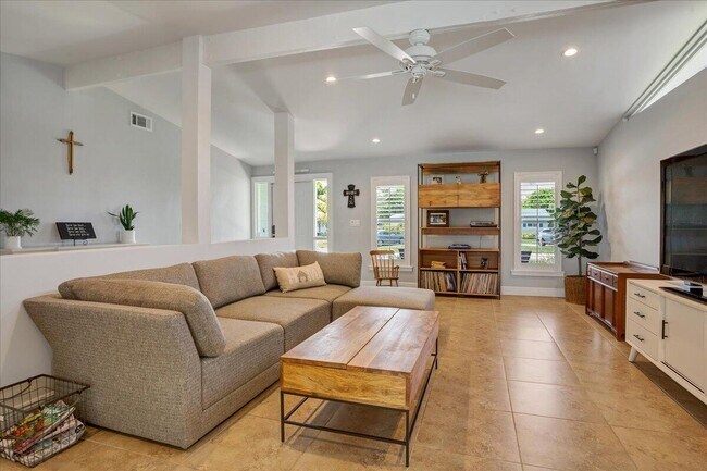 Photo - 1110 SW 15th St