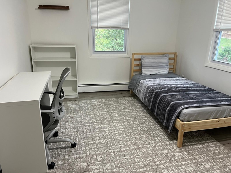 Photo - 114 S Lee St