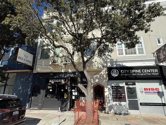 Building Photo - 5826-5830GearyBlvd Unit 7