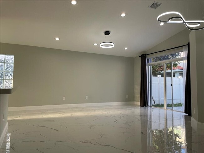 Photo - 1775 NW 166th Ave