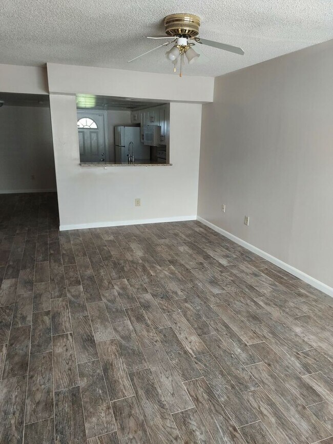 Photo - Townhouse  located near UCF - 2 Bed / 1.5 ...