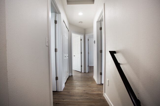 Photo - Iris Townhouse