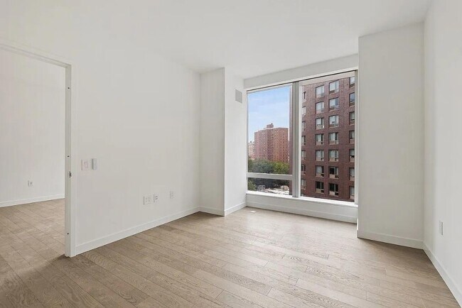 252 South St Unit 9J