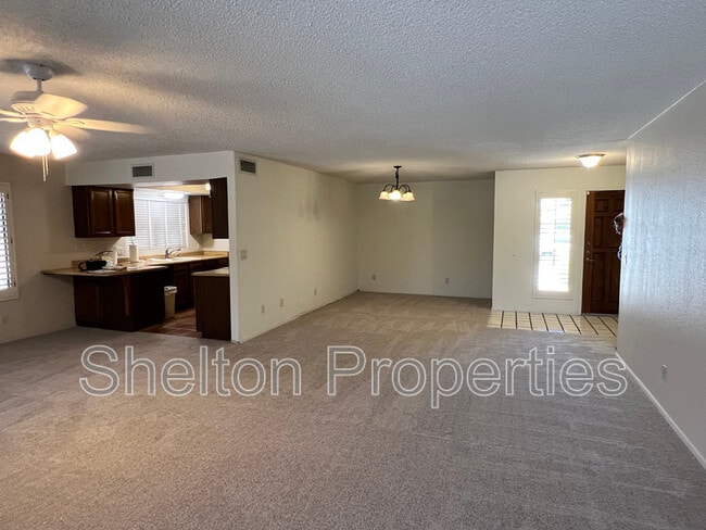 Photo - 18942 N 96th Ln