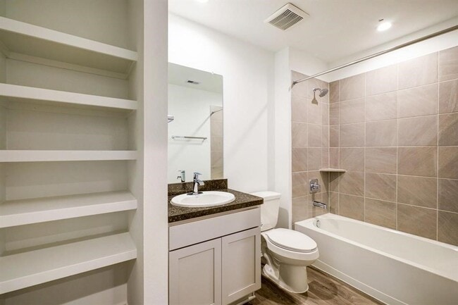 Photo - 5446 Creekstone Rise Ln