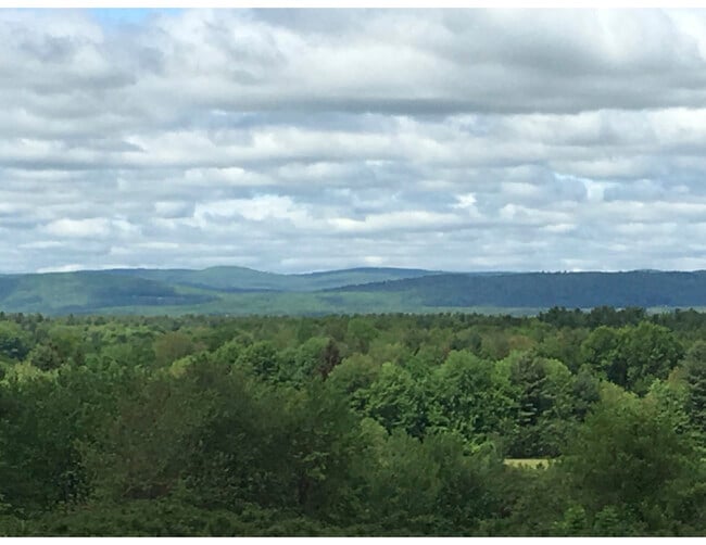 Photo - 410 Old Montague Rd