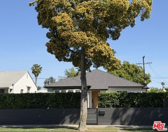 Photo - 1768 S Fairfax Ave