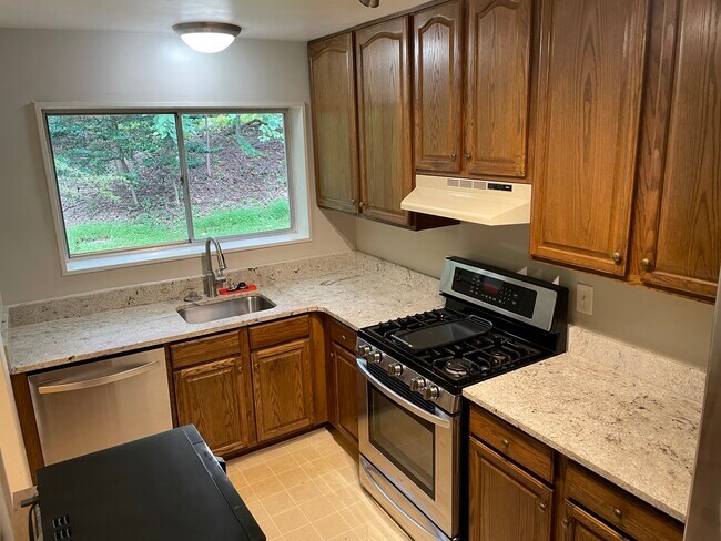 Photo - 10600 Montrose Ave Unit Parkside