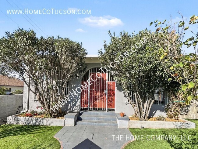 Building Photo - 425 N Park Ave