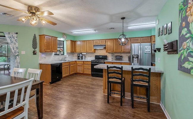 Photo - 3812 Brockhampton Dr