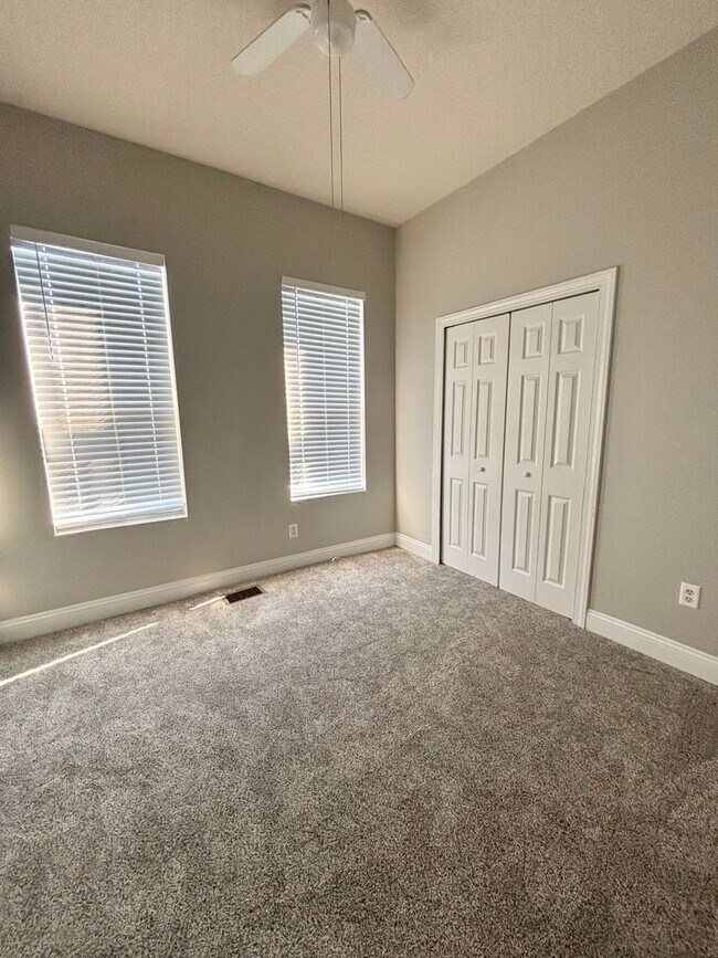 Photo - 6TH311  8 Unidad 311 W. 6th STREET