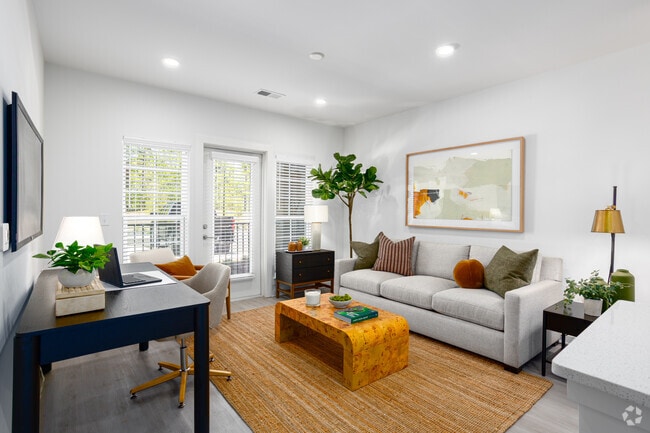Nest 1BR, 1BA - 914SF - Living Room