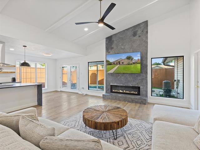 Building Photo - 3404 Newkirk Dr