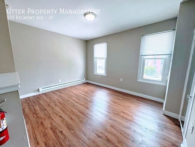 Photo - 939 Belmont Ave Unit 2F