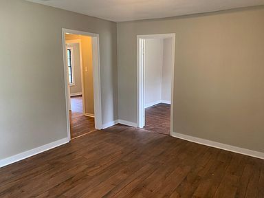 Photo - 1225 Selman St