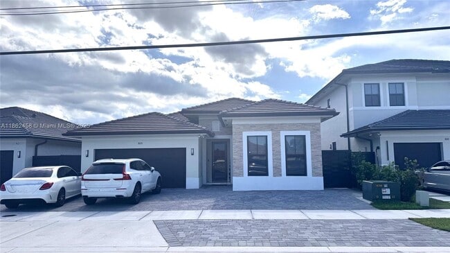 Building Photo - 1820 SW 144th Ave Rental