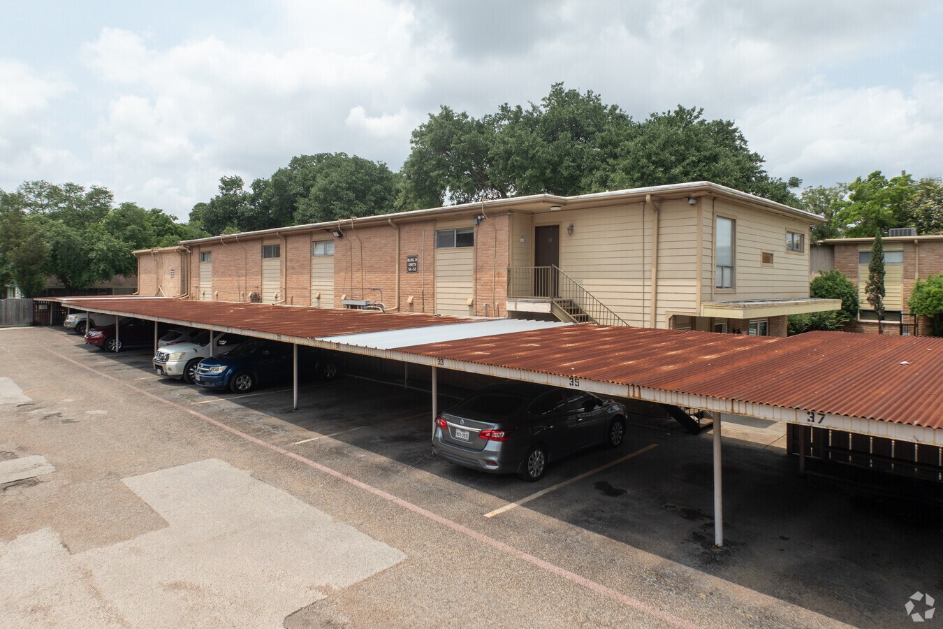 Alternate - Monterra Condo