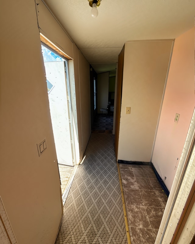 Photo - 905 W 37th Ave