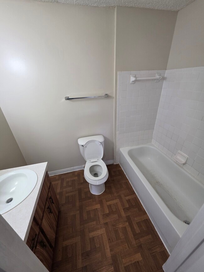 Photo - 5130 SE 29th St