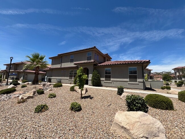 Photo - SPACIOUS HOME FOR RENT!