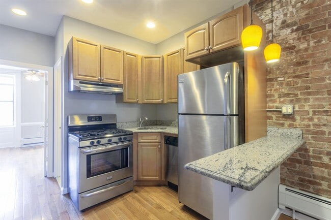 Photo - 145 Brunswick St Unidad 3L