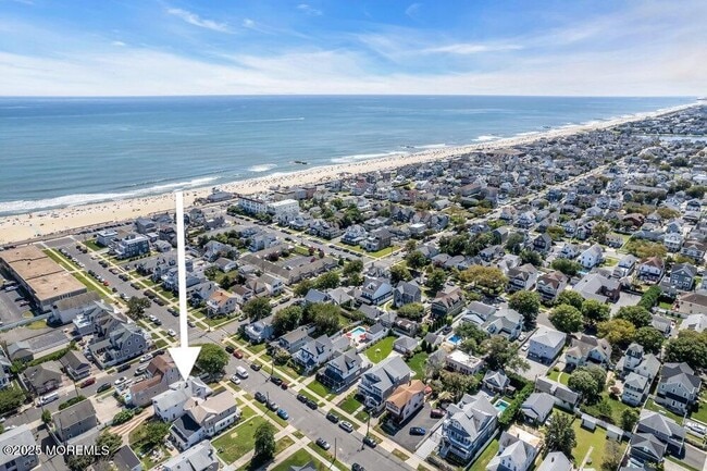 Photo - 202 9th Ave