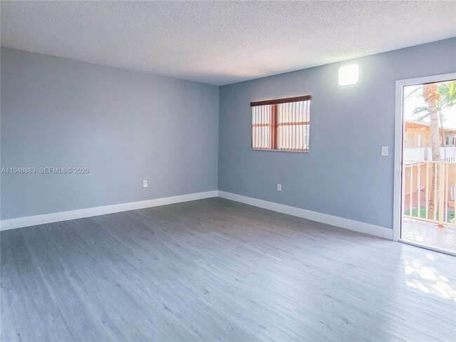 Photo - 1265 W 24th St Unit 212