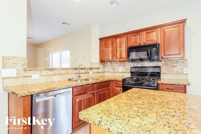 Photo - 17670 W Bridger St