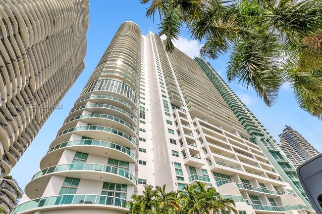 Building Photo - 1800 N Bayshore Dr Unit 4208