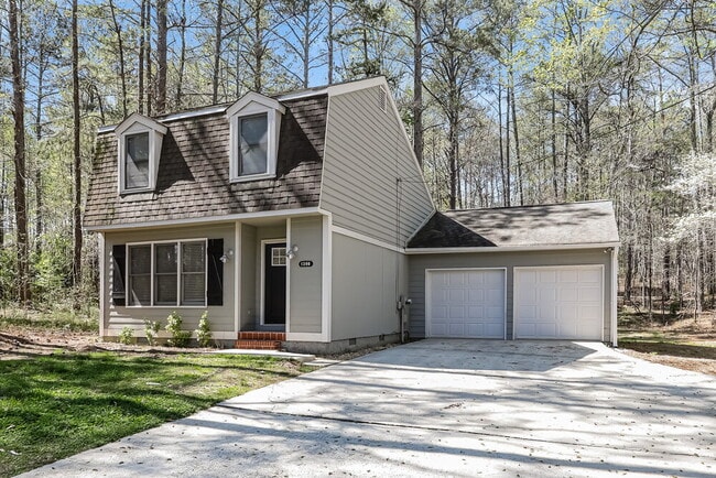 Photo - 1398 Lakeview Pkwy