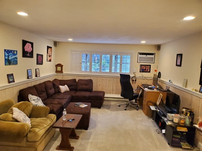 Sala de estar - 42 Swanson Ct Unidad 11A
