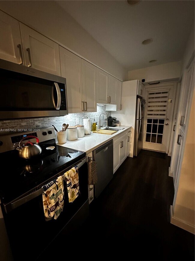 Photo - 3971 Coral Springs Dr