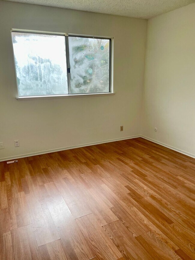 Photo - 7980-7982 Cavalli Way