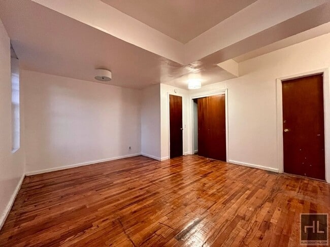 Photo - WADSWORTH AVENUE, NEW YORK Unidad 1