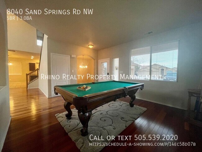 Photo - Beautiful 5 Bedroom House In the NW!