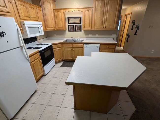 Photo - 507 19th St NE
