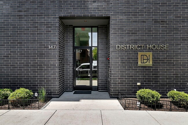 Photo - 147 N Euclid Ave Condo Unit 401