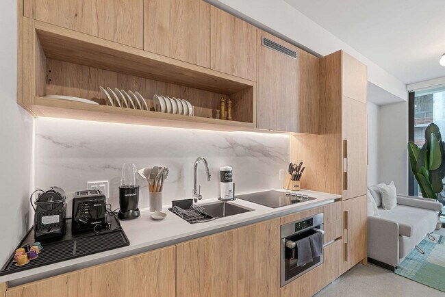 Photo - 11 NE 6th St Unit SI ID1373698P