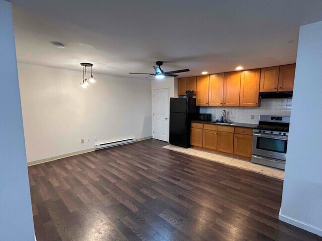 Photo - 3276 Main St Unit 1